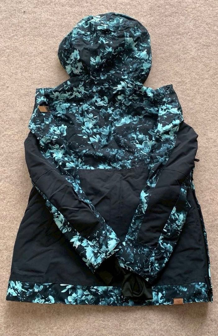 ロキシー　スノーボードウェア　ジャケット　M