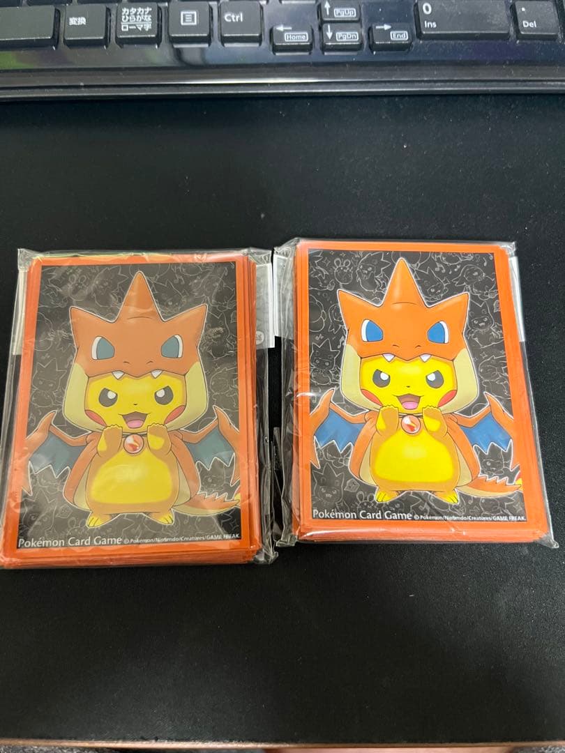ポケモンカードゲーム　ポケモンセンターメガトウキョーのピカチュウスリーブ