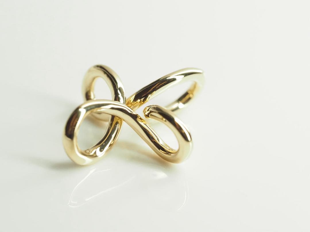 TIFFANY&Co.ティファニー　750 インフィニティクロスペンダントトップ