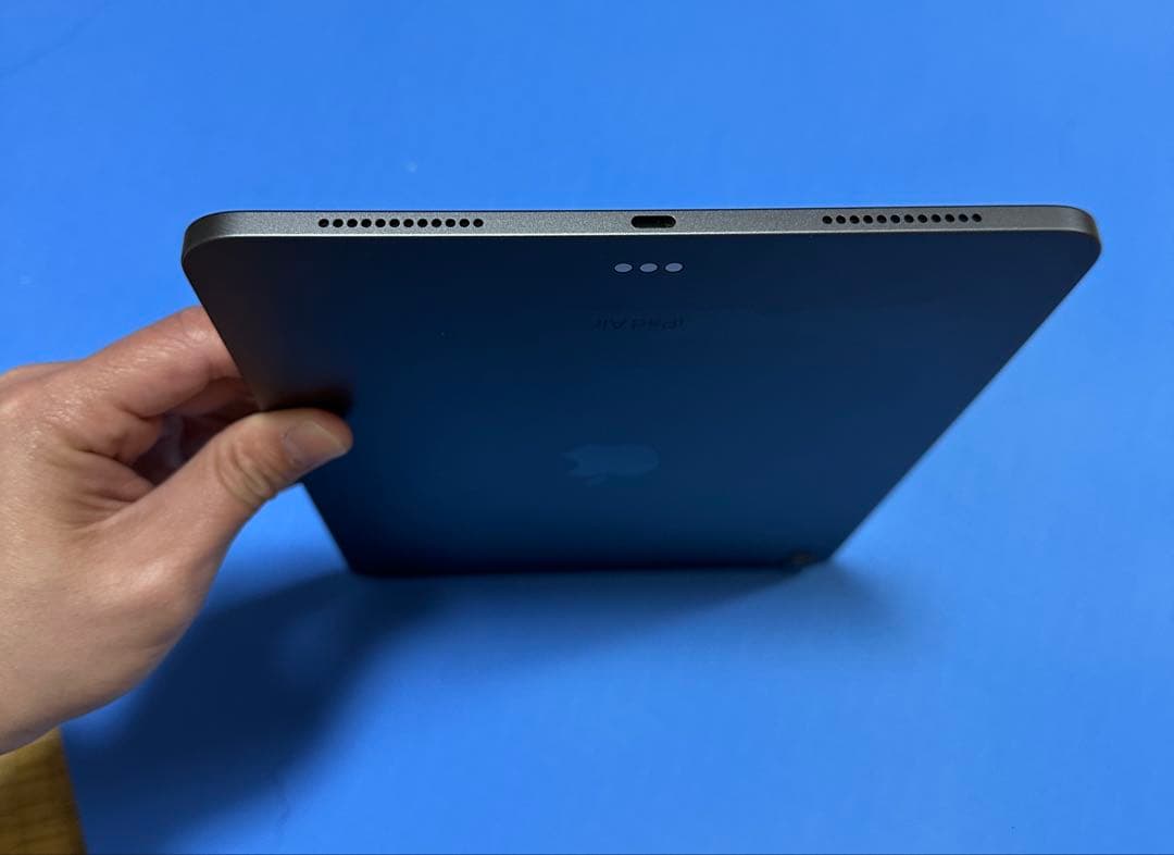 Apple iPad Air 第5世代 64G 本体 WIFI