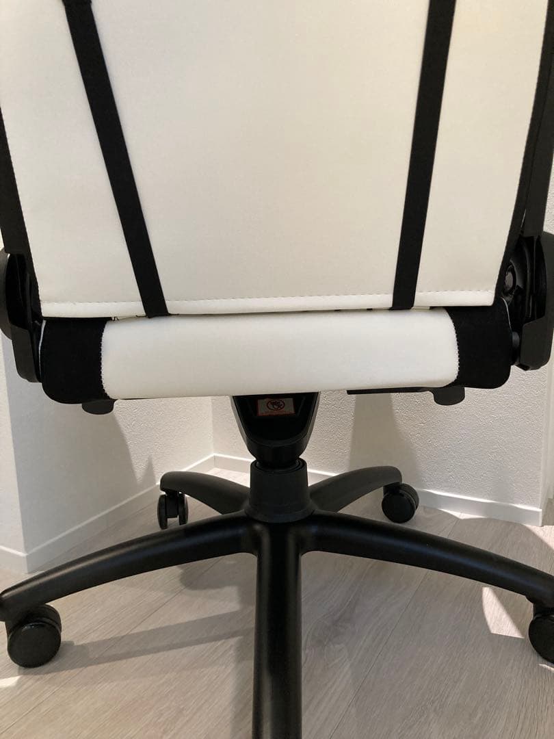 デスクチェア noble chairs epic white