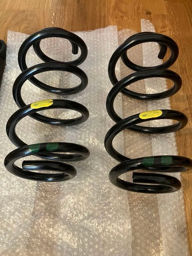 アルファード 30 後期 純正 リアサスペンション