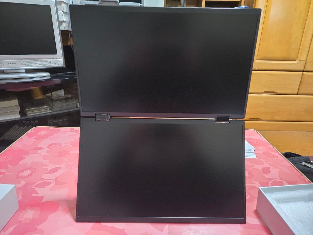 Folding Monitor 2画面モバイルモニター