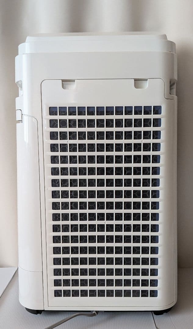 ゆきしど 美品 SHARP KC-P50-W 加湿空気清浄機 2023年製