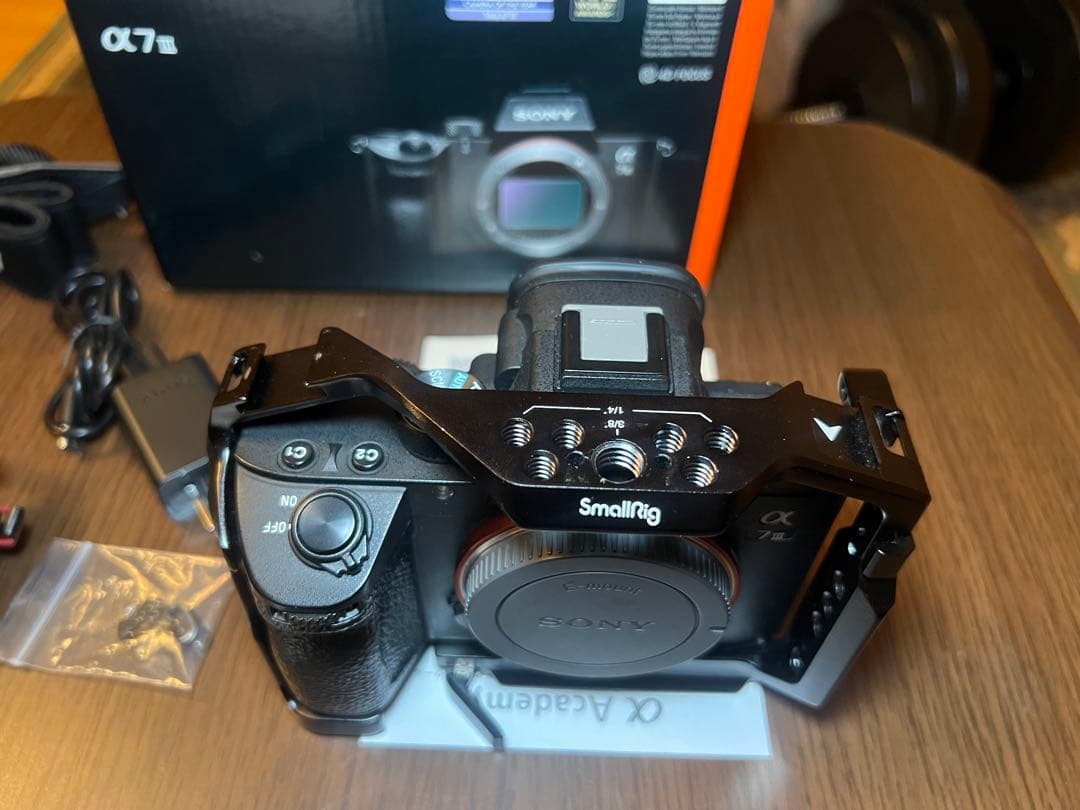 最終値下げ　期間限定　SONY α7 III ミラーレス一眼カメラ 本体