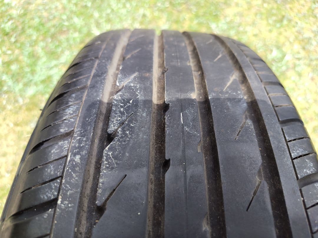 t*a様 k*7様 50プリウス　純正 15インチ ホイールタイヤセット