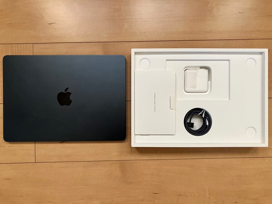 MacBook本体 Apple MacBook Air M3 16GB SSD256GB