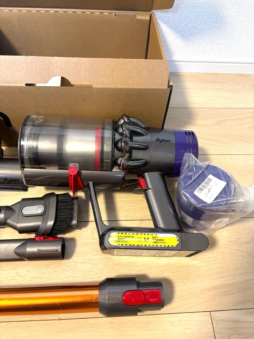 ダイソン　Dyson Cyclone V10 SV12 各種アタッチメント付き