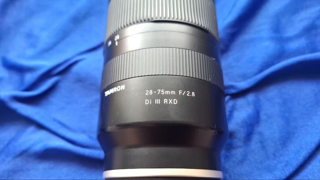 TAMRON 28-75mm F2.8 Di III RXD ソニーEマウント