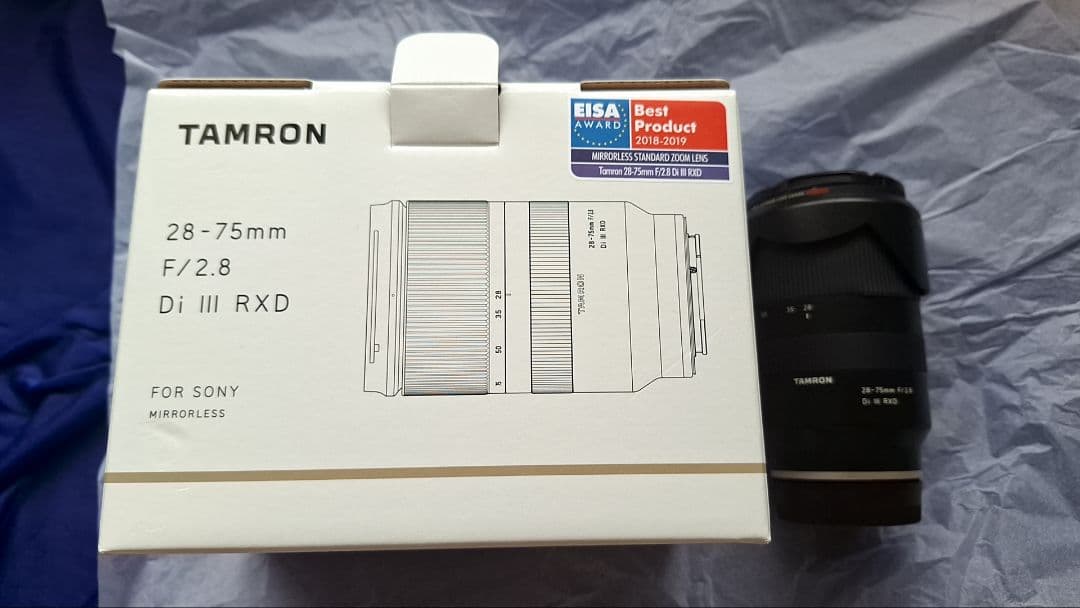 TAMRON 28-75mm F2.8 Di III RXD ソニーEマウント