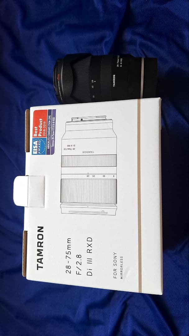 TAMRON 28-75mm F2.8 Di III RXD ソニーEマウント