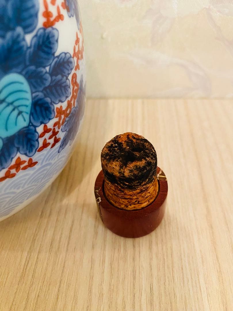 サントリー響 21年 有田焼き陶器ボトル ウイスキー 空瓶専用箱付