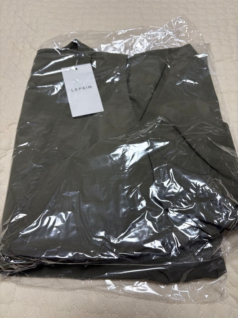 【新品未開封】LEPSIM ゆきは ギャザー2WAYベスト カーキ
