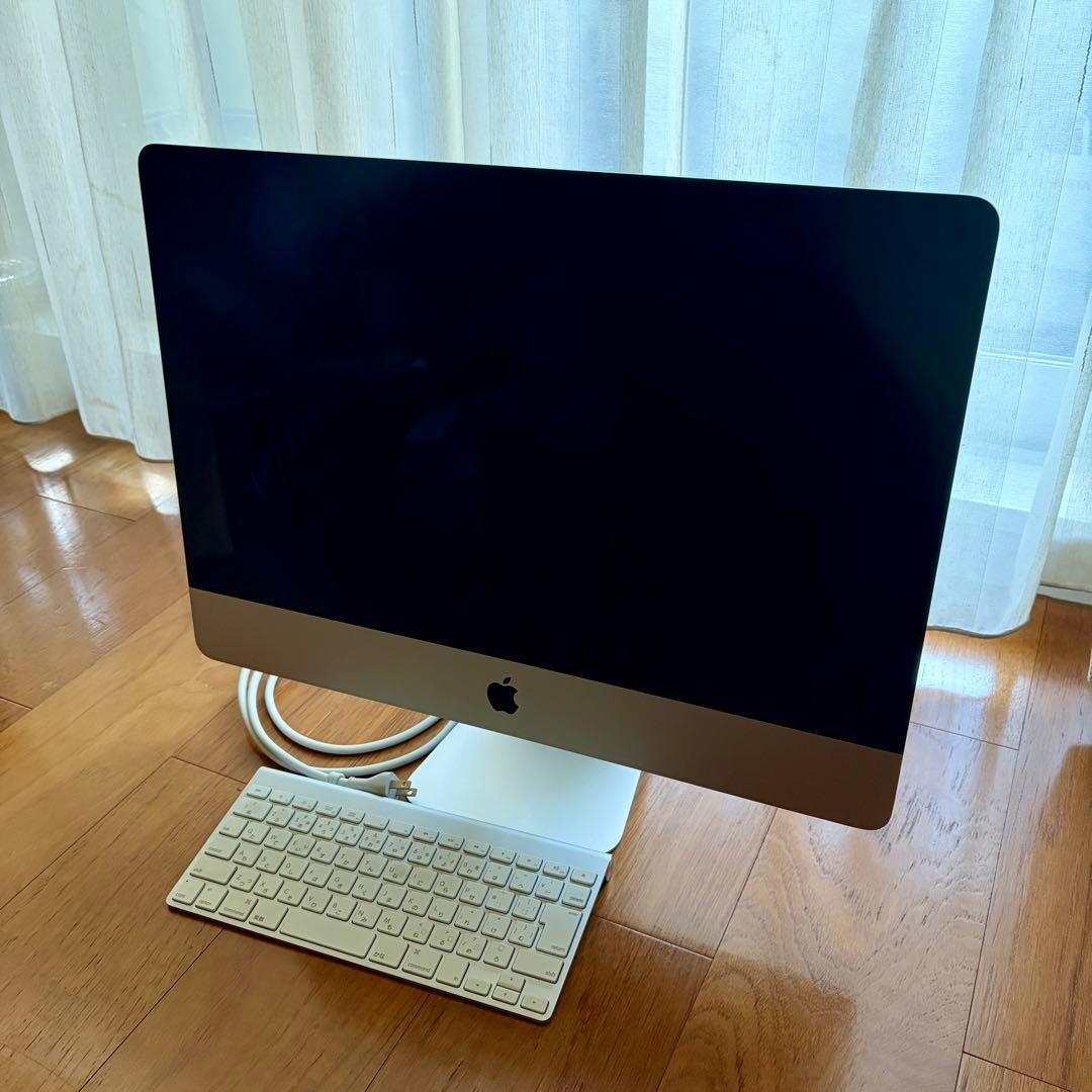 Apple iMac21.5インチ<メモリ16GB>