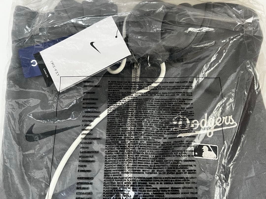 大谷翔平選手着用 ドジャース 遠征用ジャージパーカー サイズS 完売品新品未使用