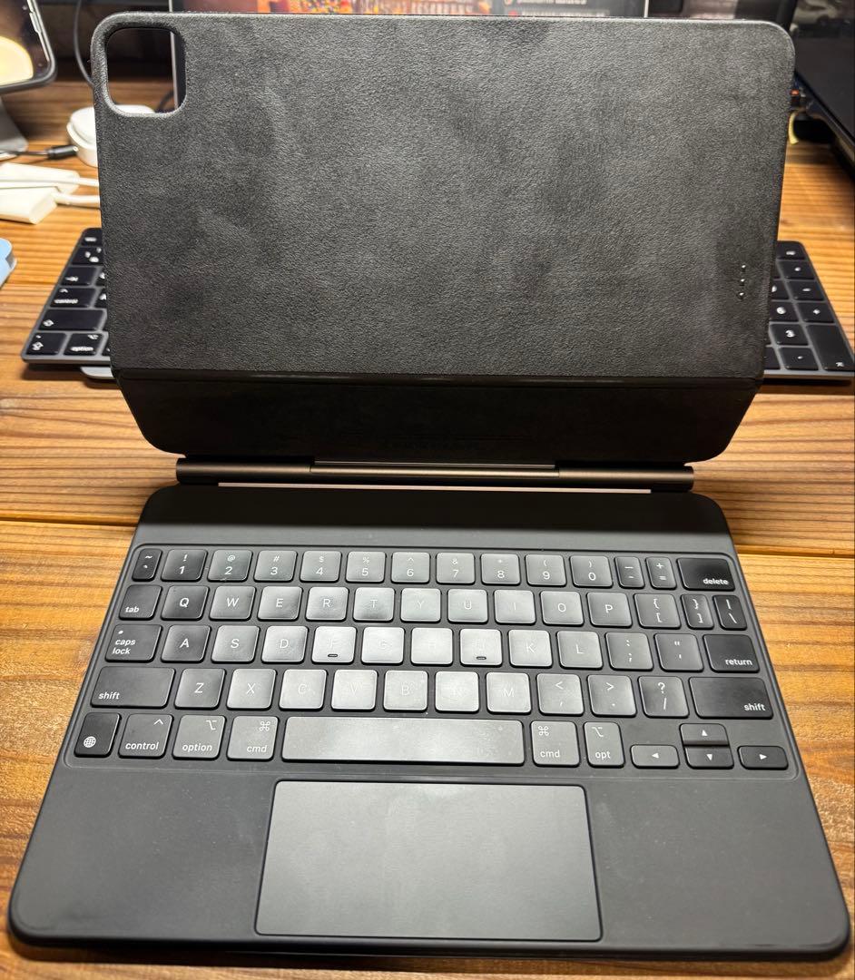 iPad Pro 11インチ (Magic Keyboard + Pencil)