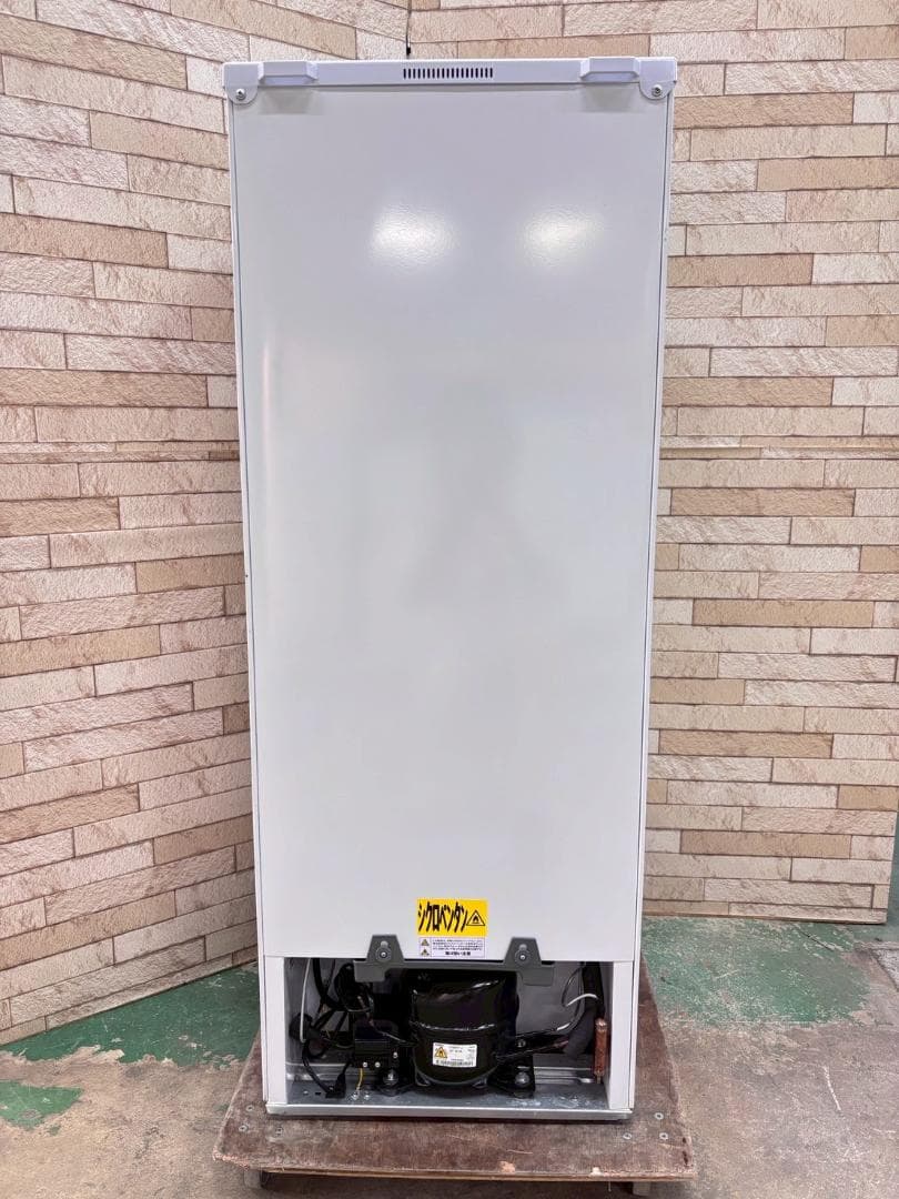 大阪送料無料★3か月保障付き★冷蔵庫★2025年★AR-131★IR893