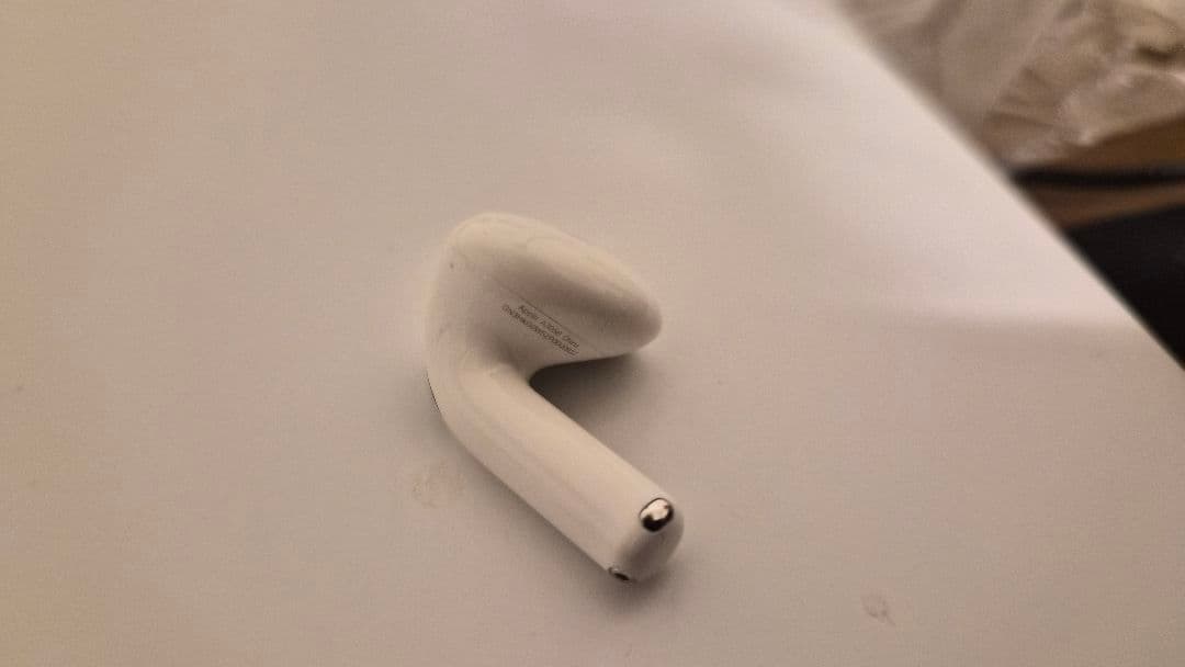 [少々難あり]AirPods 4 ANC搭載モデル