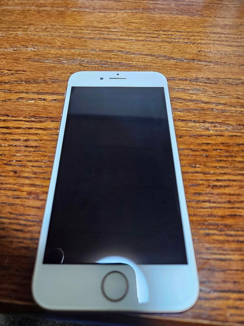 iPhone 8 64g バッテリー新品