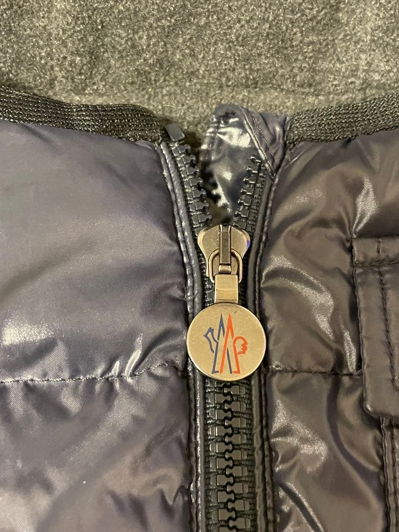 モンクレール　MONCLER　おくるみ　ブランケット　ダウン