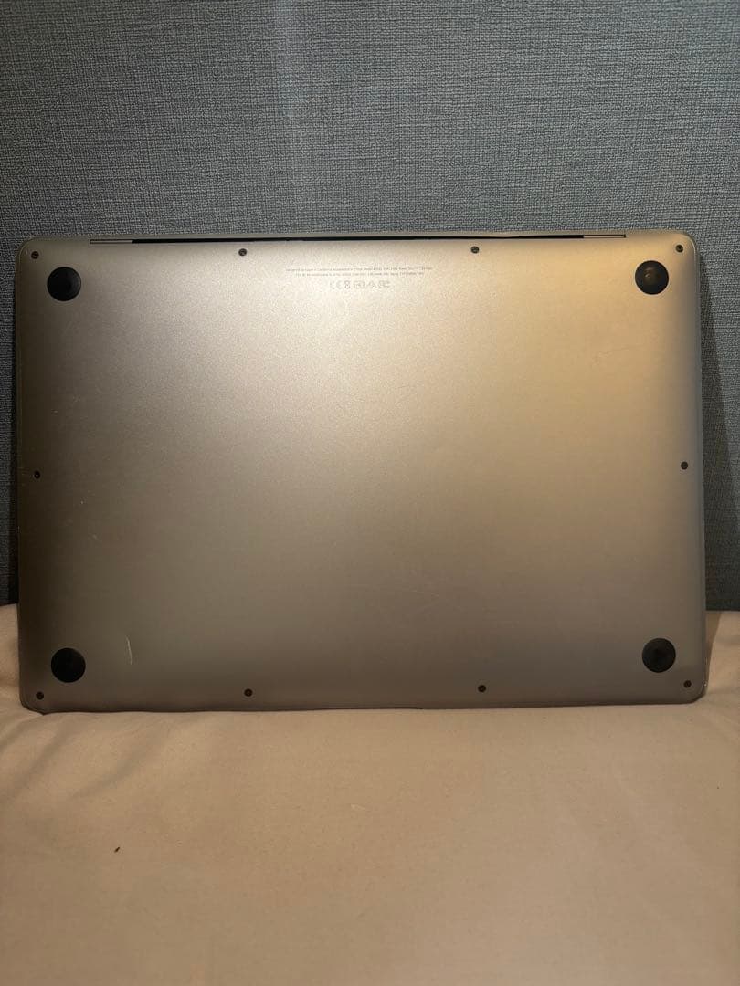 Apple MacBook シルバー A1932