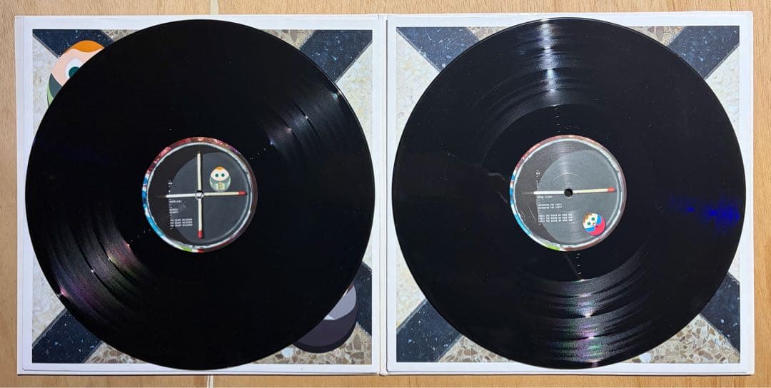 MEW 2枚まとめ売り・バラ売り不可