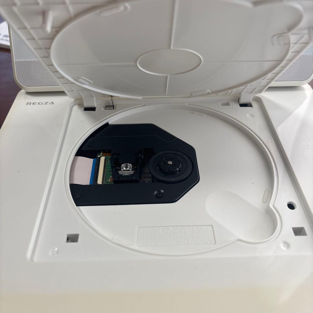 TOSHIBA REGZAポータブルブルーレイディスクプレーヤー