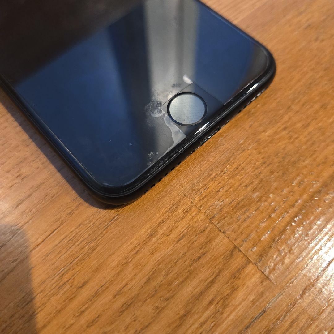 iPhone 7 128GB バッテリー容量最大98%