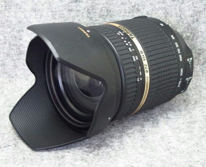 タムロン18-270mmF3.5-6.3DiII VCLD (B003ニコン)