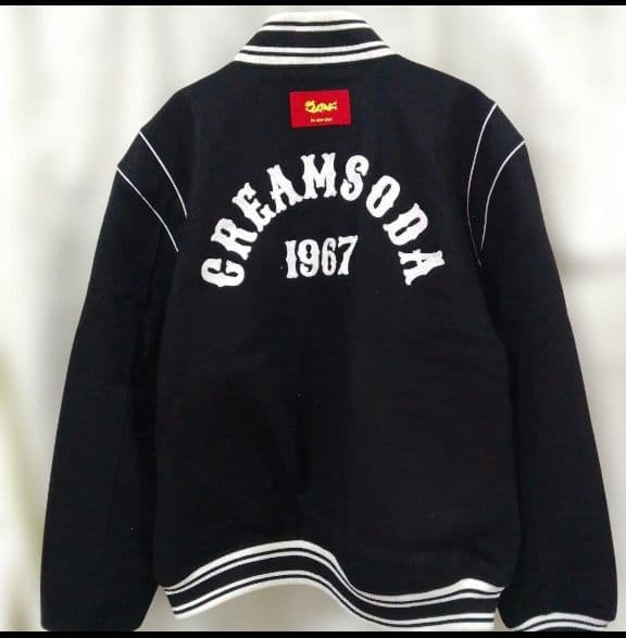 土*一様 ★最終1品★　CREAMSODA スカル刺繍 スタジャン 1967