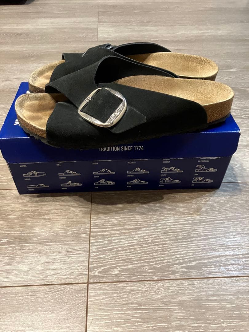 BIRKENSTOCK×ビューティ&ユース Arosa Big Buckle42