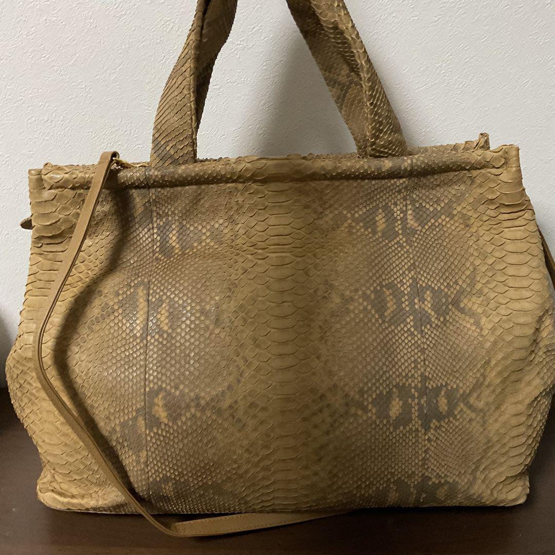 にとびぃ グッチ BLNOBLE セット