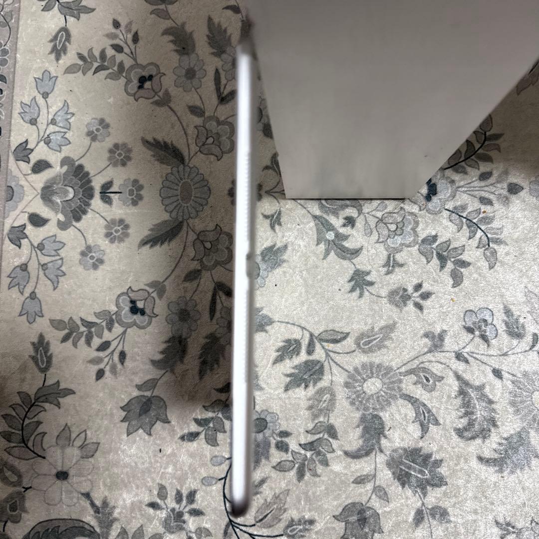 iPad Air 128GB バッテリー最大97％