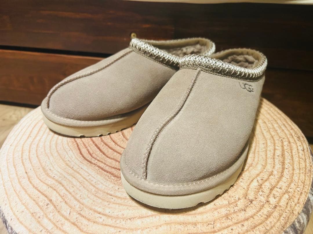 UGG アグ TASMAN タスマン スリッポン スモークブルーム シープレザー