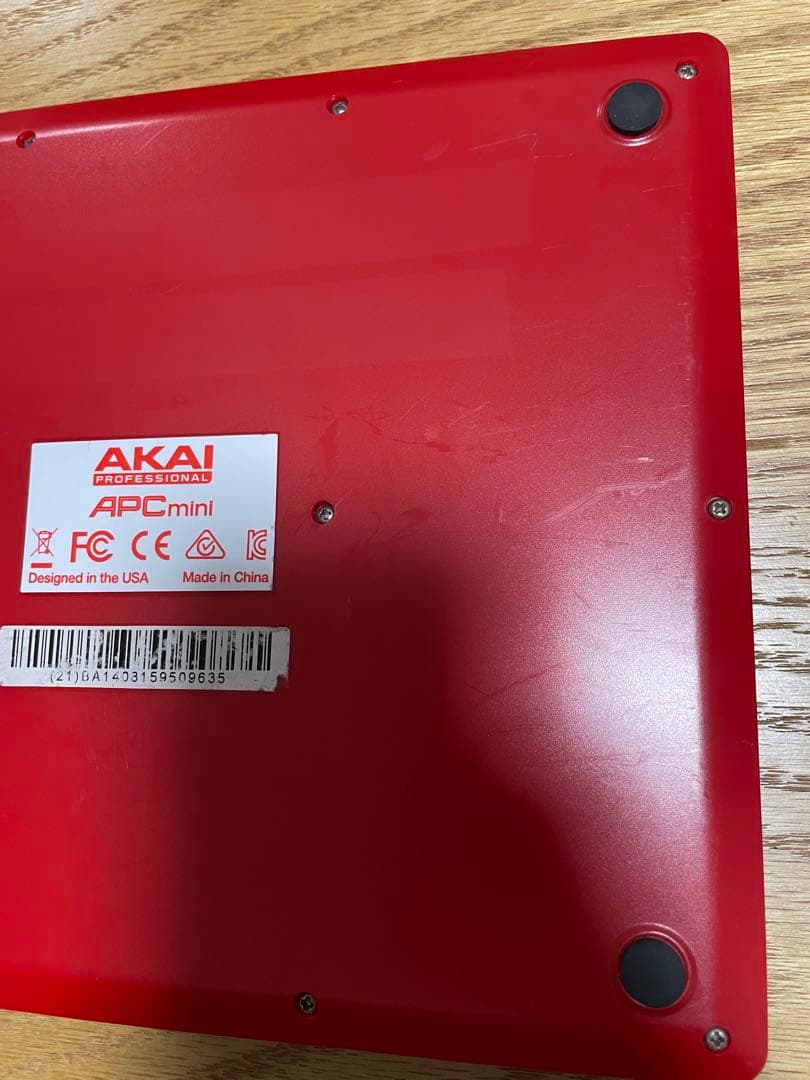 AKAI APC mini MIDIコントローラー