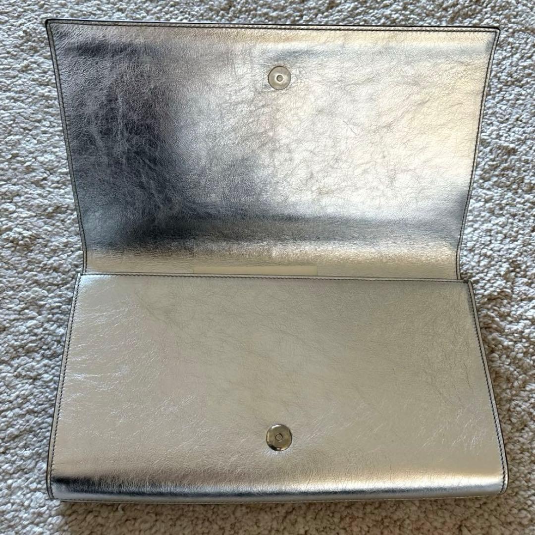 イヴ・サンローラン　クラッチバッグ