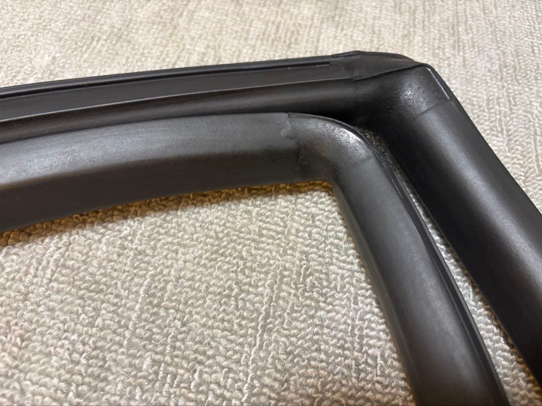 日産 ニッサン ウェザーストリップ ボディ側 左右セット bnr32