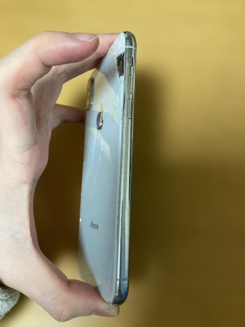 iPhoneX 64GB SIMフリー ジャンク 背面ガラス剥がれ 内部露出あり