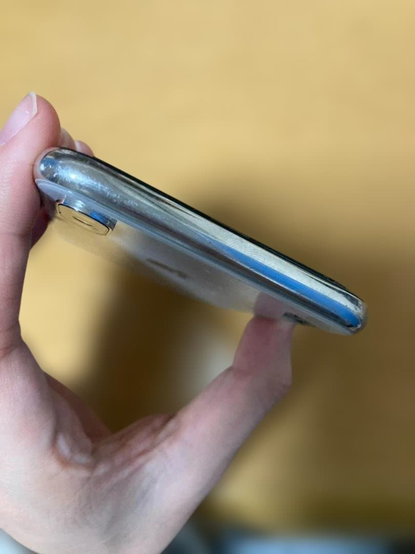 iPhoneX 64GB SIMフリー ジャンク 背面ガラス剥がれ 内部露出あり