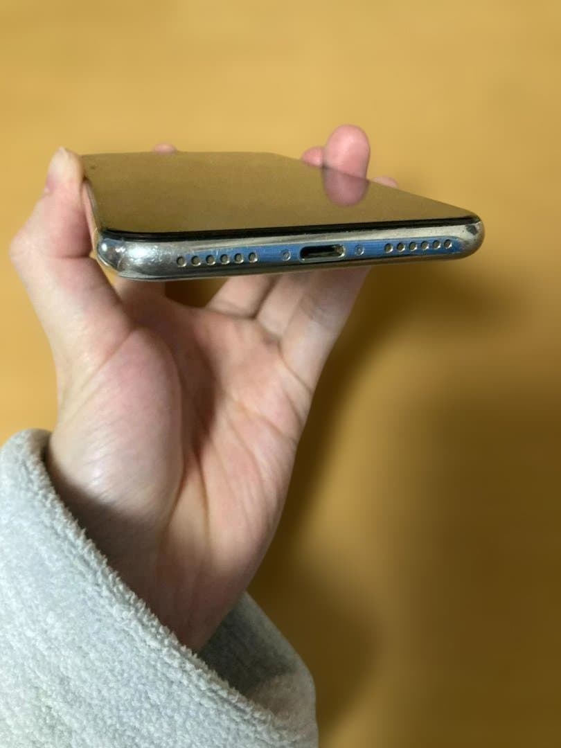 iPhoneX 64GB SIMフリー ジャンク 背面ガラス剥がれ 内部露出あり