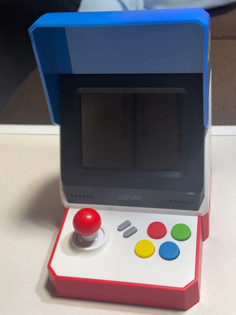 NEOGEO mini ゲーム機＋専用コントローラー2点(ホワイト・ブラック)