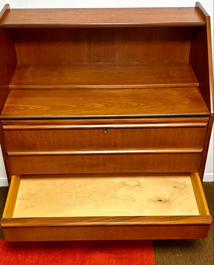 北欧家具ミラー付きライティングビューロ　デンマーク　チーク