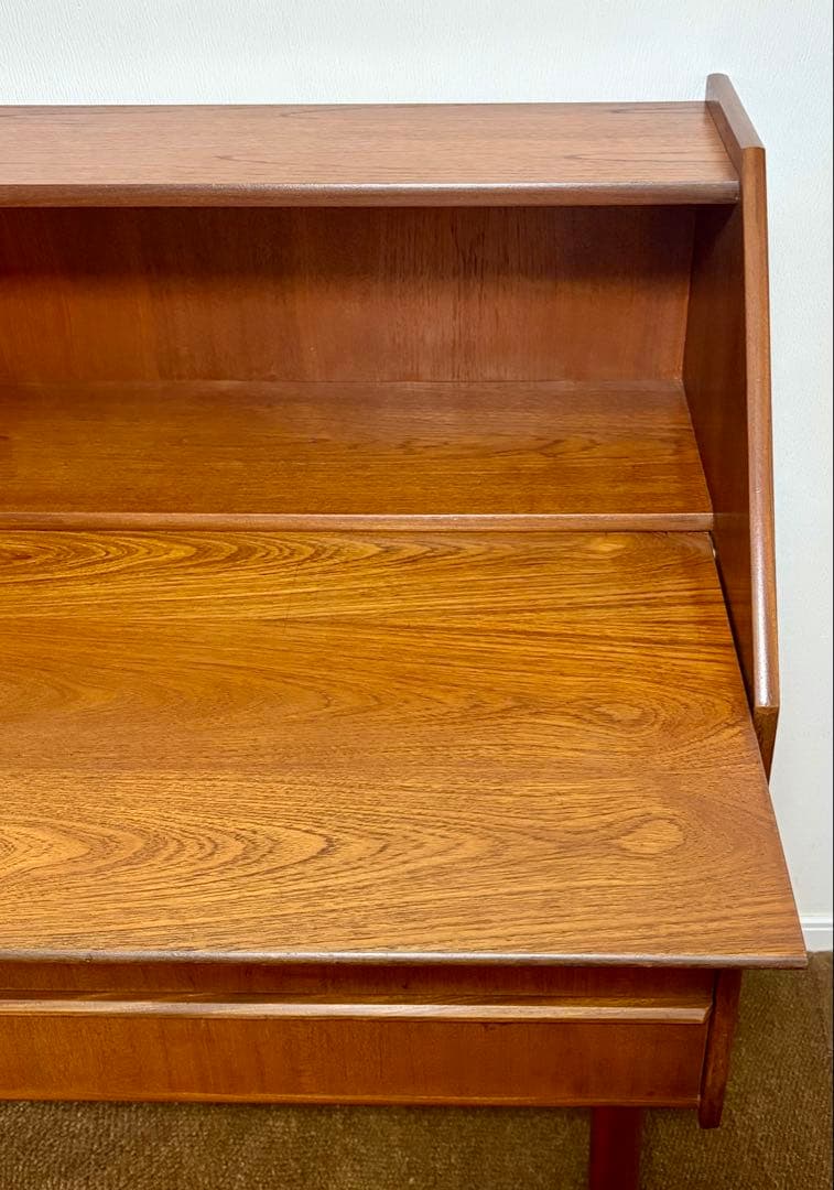 北欧家具ミラー付きライティングビューロ　デンマーク　チーク