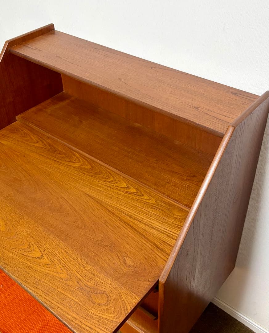 北欧家具ミラー付きライティングビューロ　デンマーク　チーク