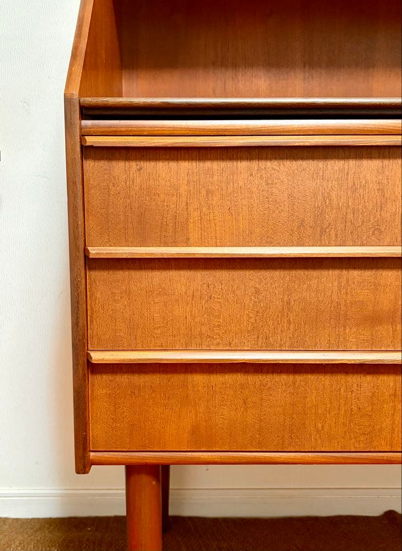 北欧家具ミラー付きライティングビューロ　デンマーク　チーク