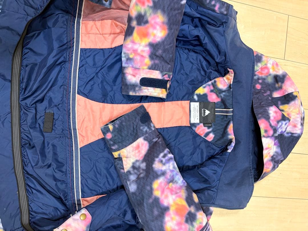 ⭐️mm⭐️Burton スノーボードウェア 花柄 XXS-XL