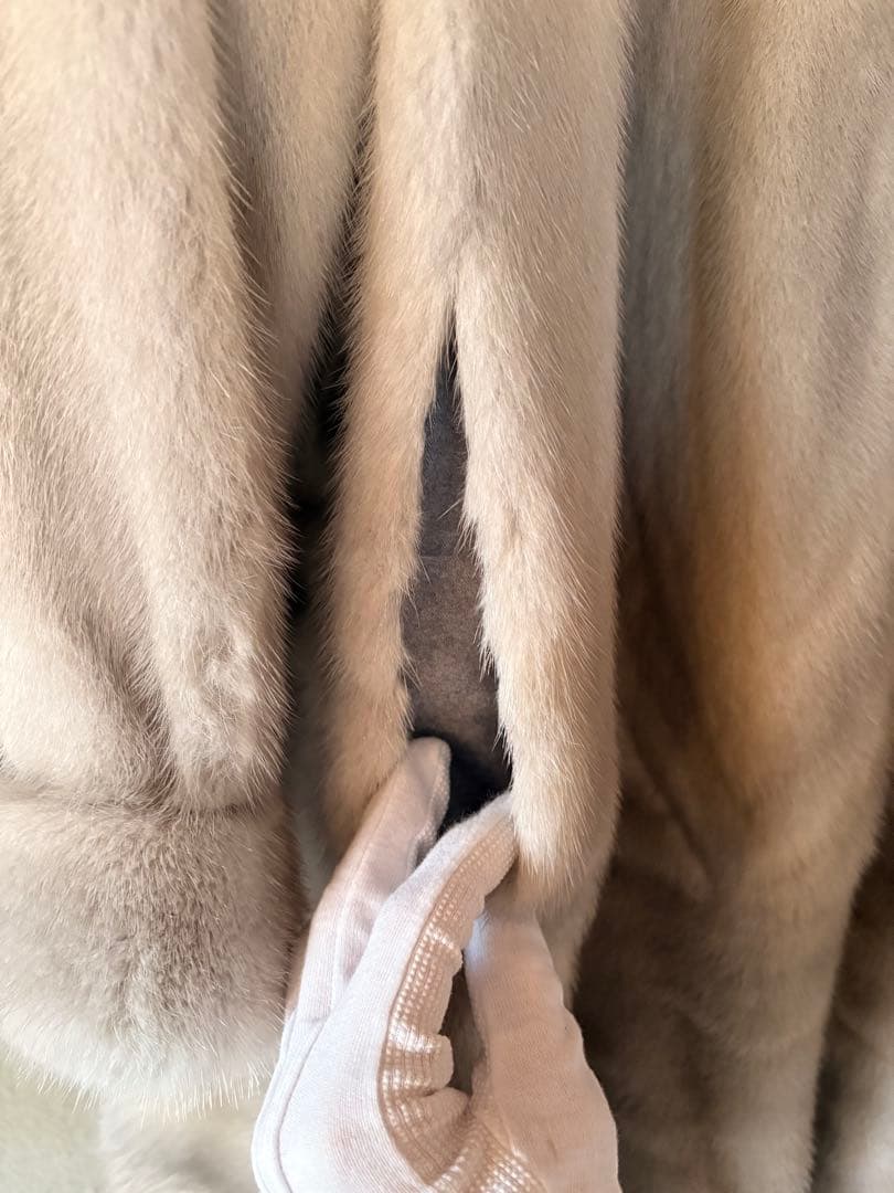 【特級】サファイヤミンク　clair de lune by emba 鑑定書付き