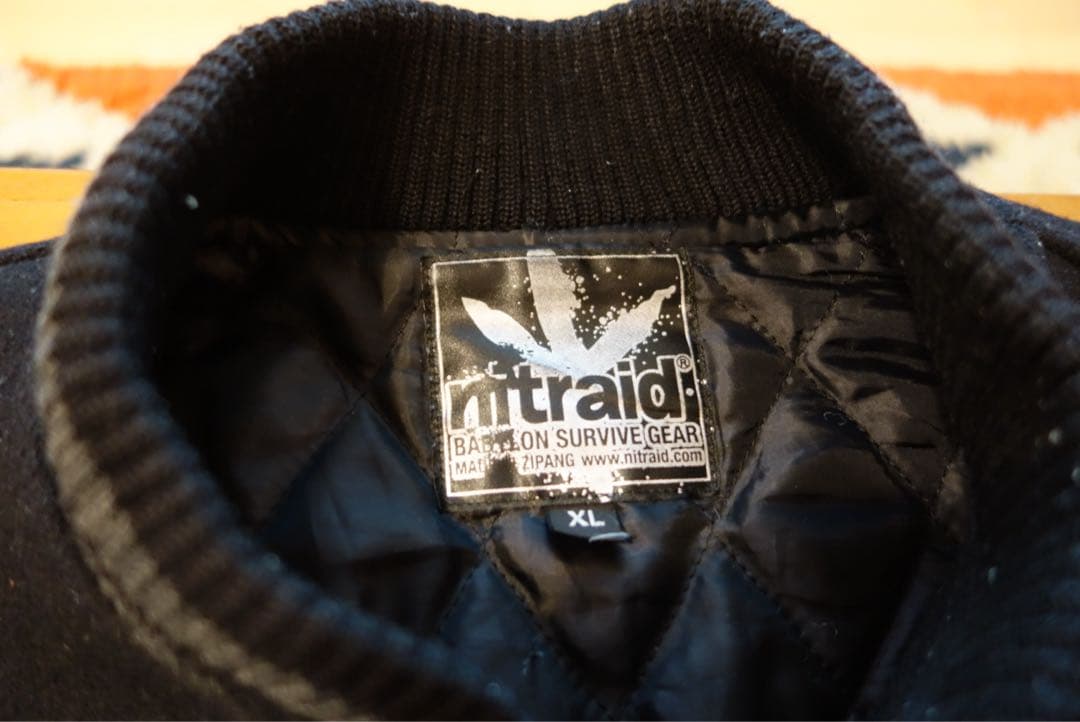 ナイトレイド（nitraid）スタジャン　XL