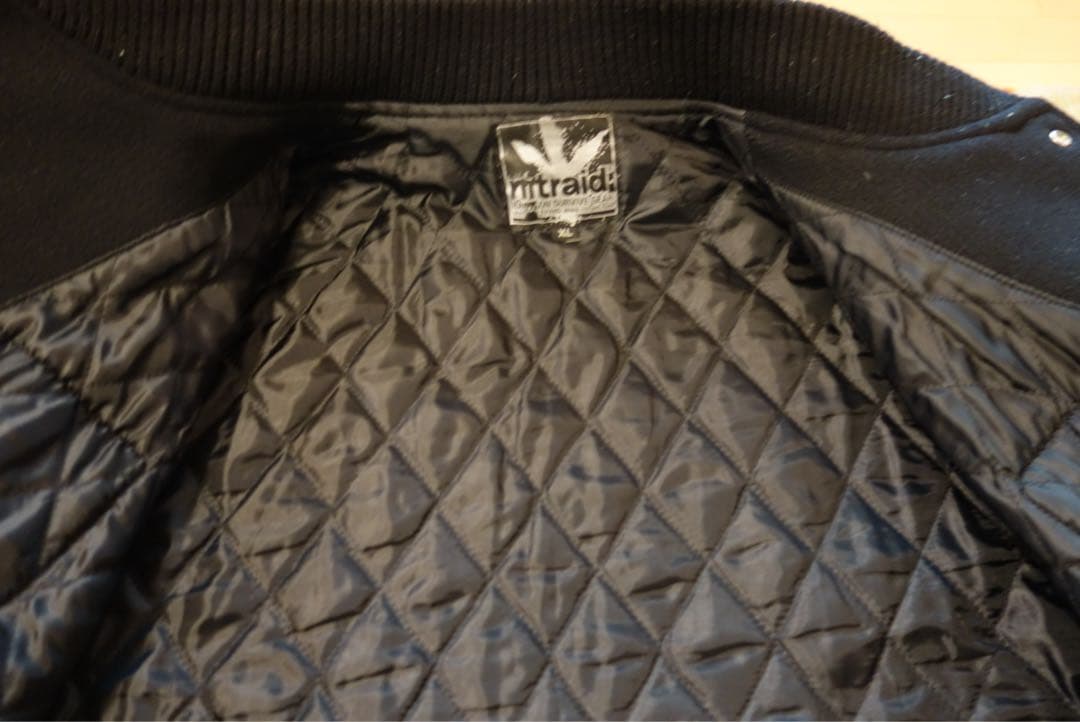 ナイトレイド（nitraid）スタジャン　XL