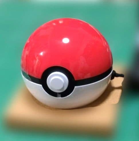 ​美品　Poké Ball Cover for Galaxy Buds2 Pro